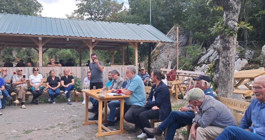 artvin-savsatta-madencilik-tepkisi-bu-sistem-zenginlik-uretmez-somurur-e6zkgdPC.jpg Artvin Şavşat’ta madencilik tepkisi: “Bu sistem zenginlik üretmez, sömürür”