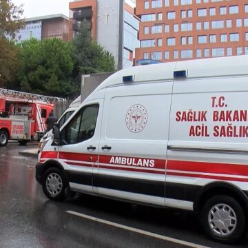 atasehirde-universitede-yangin-DGp4gBG3.jpg Ataşehir’de üniversitede yangın