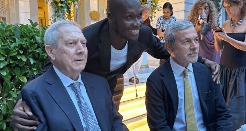 Aziz Yıldırım ve Aykut Kocaman bir araya geldi