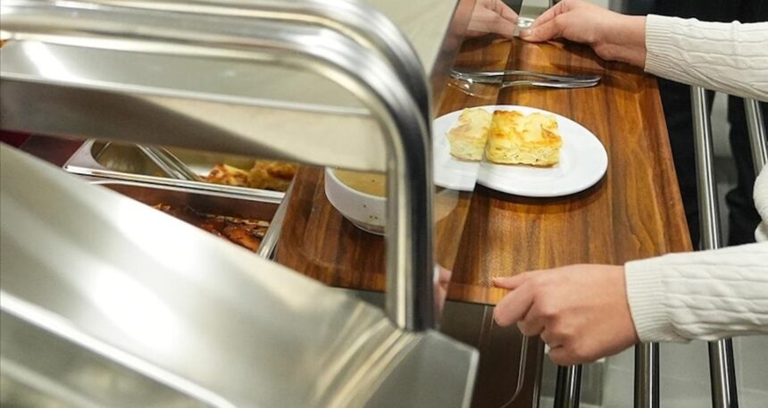 Berberden restorana herkesin kasasından fazla para çıkacak