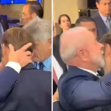 BM’de tuhaf görüntüler… Macron’un ensesinden tutup bırakmadı