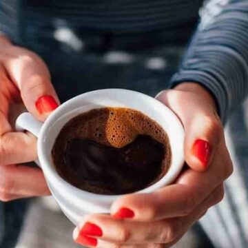 Bu bardaklardan kahve içenler yandı