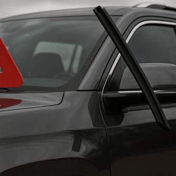 Cam parçaları yerinden çıkıyor! 123 bin araç acilen servise çağrıldı