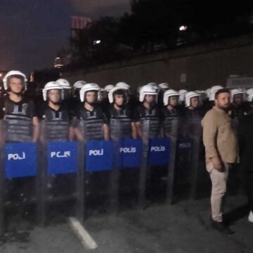 CHP İstanbul İl Başkanlığı önünde yaşanan olaylarla ilgili soruşturma başlatıldı