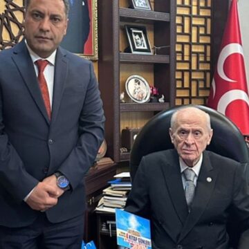 cumhuru-karistiran-paylasim-evli-belediye-baskaninin-baska-kadinla-videosu-cikti-cUidwPIL.jpg Cumhur’u karıştıran paylaşım: Evli belediye başkanının başka kadınla videosu çıktı