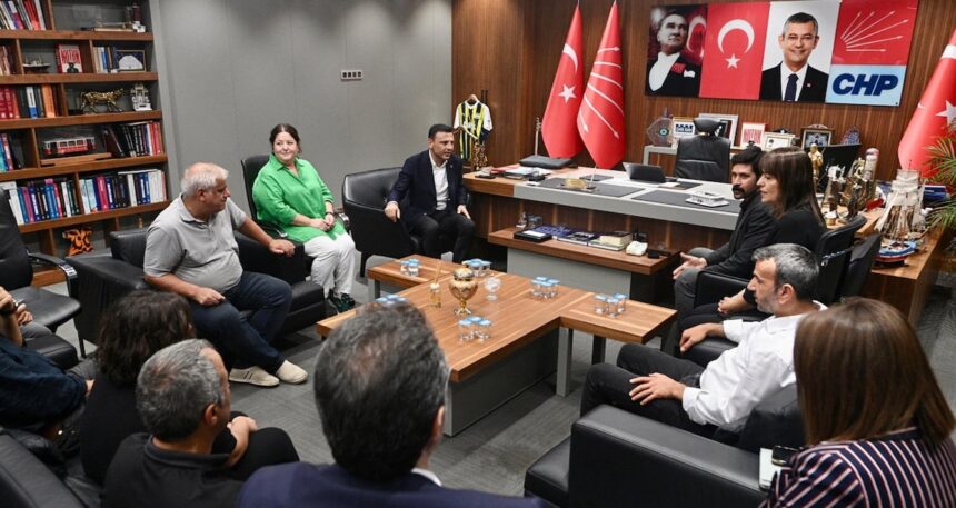 DEM Parti’den CHP’ye dayanışma ziyareti