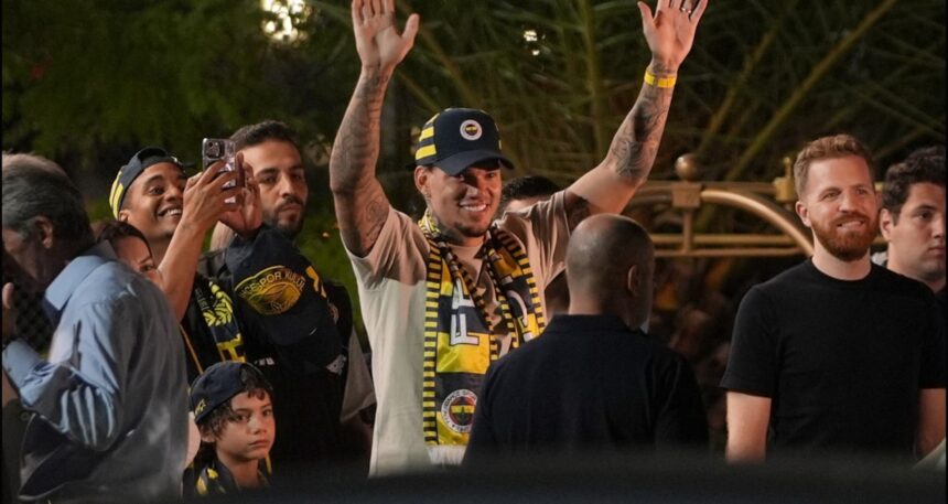Ederson resmen Fenerbahçe’de! İşte yıllık ücreti
