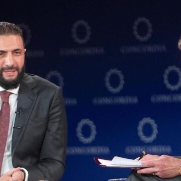 eski-cia-sefi-ile-hts-lideri-sara-arasinda-samimi-diyalog-xMZSVi6P.jpg Eski CIA şefi ile HTŞ lideri Şara arasında ‘samimi’ diyalog