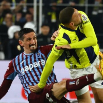 Fenerbahçe-Trabzonspor maçının tarihi açıklandı
