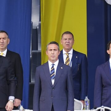 Fenerbahçe’de yönetime yetki verilmedi! Aziz Yıldırım’ın dediği oldu