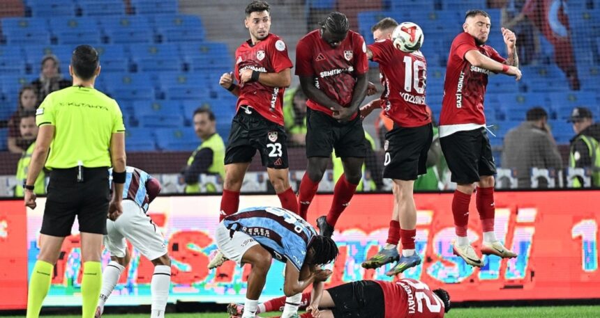 gaziantep-fk-maglubiyeti-unuttu-prpKQgfV.jpg Gaziantep FK mağlubiyeti unuttu