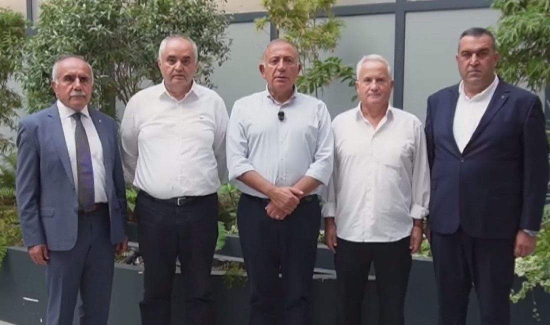 Gürsel Tekin'in açıklamasının ardından CHP İstanbul Gençlik'ten dikkat çeken çağrı