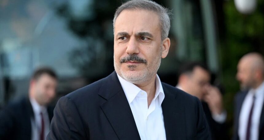 hakan-fidana-surpriz-destek-bizdeki-bilgiler-de-boyle-EaykGWRf.jpg Hakan Fidan’a sürpriz destek: ‘Bizdeki bilgiler de böyle’