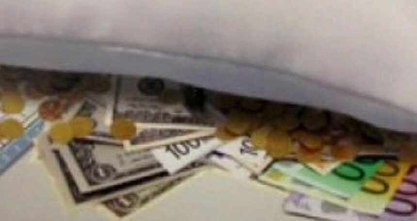 halka-evde-para-saklama-cagrisi-5qCnmMgm.jpg Halka ‘evde para saklama’ çağrısı