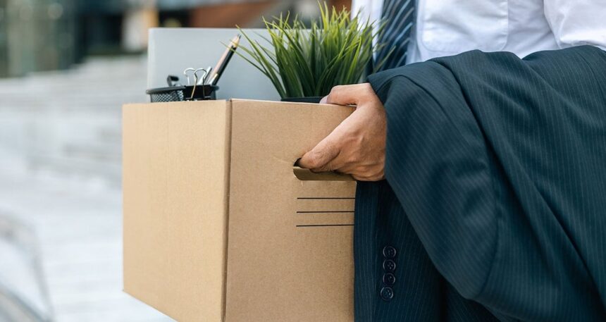 Hatayı fark etti işine son verildi