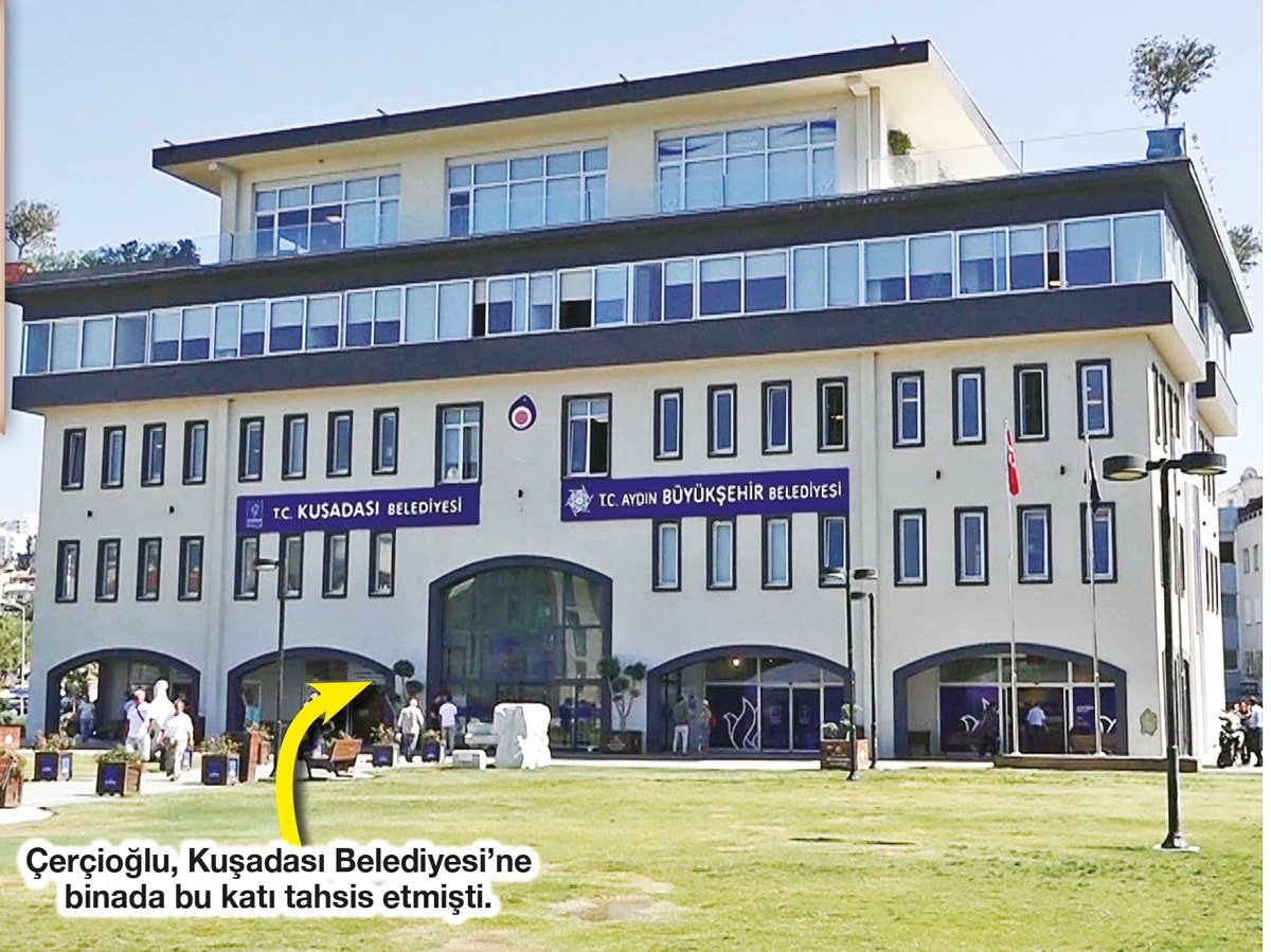 İçeri attıramadı ama dışarı attırdı 3 İçeri attıramadı ama dışarı attırdı