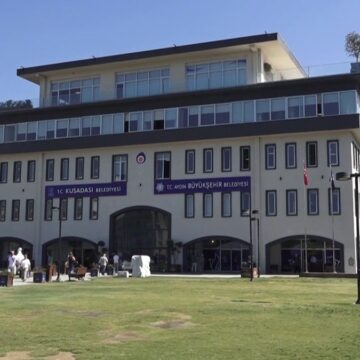 İçeri attıramadı ama dışarı attırdı