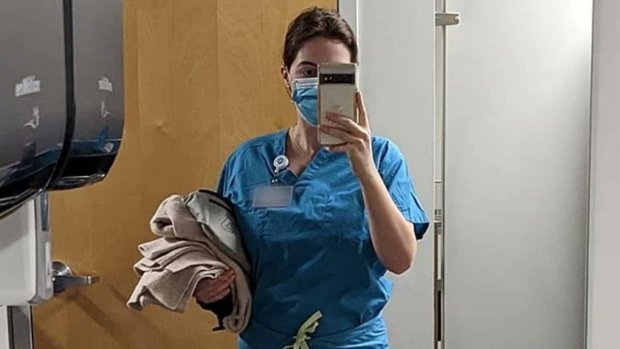 İşe uçakla gidip geliyor: Sebebini duyan şaşıp kalıyor 1 İşe uçakla gidip geliyor: Sebebini duyan şaşıp kalıyor