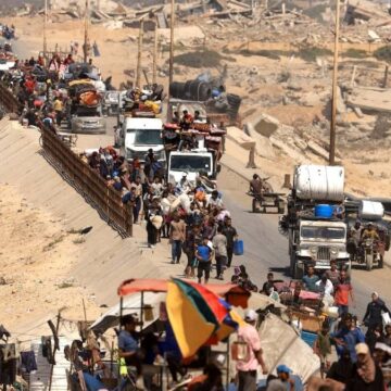 İsrail Gazze’de ilerlemeye devam ediyor: 900 bin kişi her gün bombalardan kaçıyor