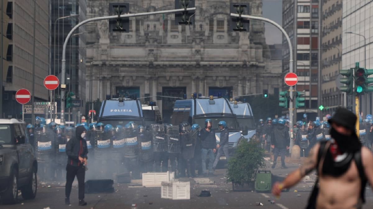 İtalya hükümeti Filistin'i tanımadı, sokaklar karıştı
