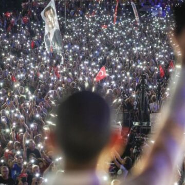 Kayyum kararına en güzel cevap meydanlardan geldi