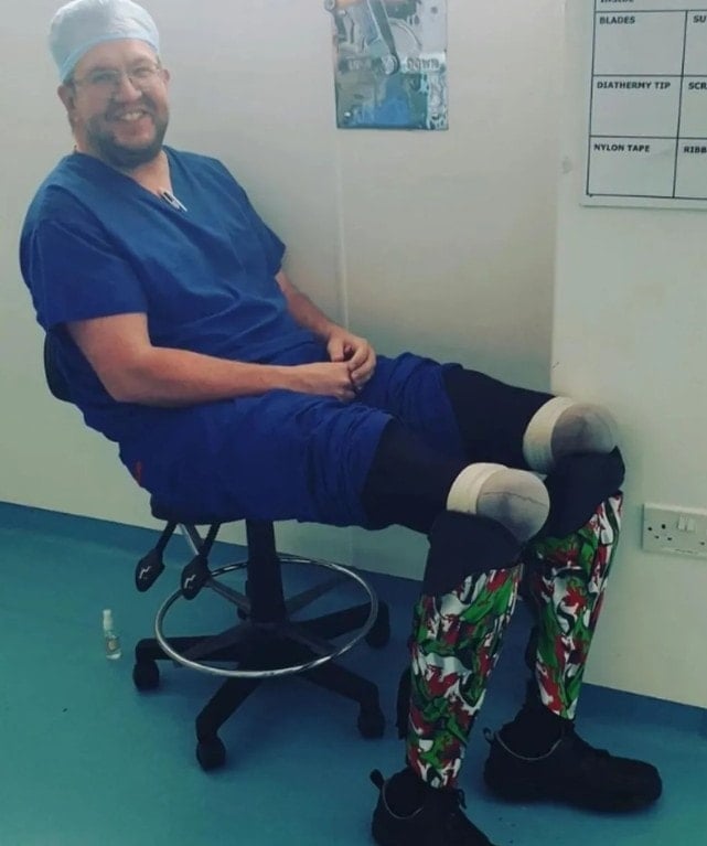 Kendi bacaklarını kesen cerraha hapis cezası