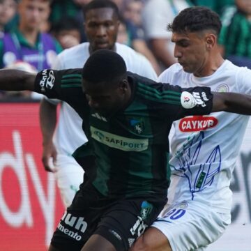 Kocaelispor ile Rizespor berabere kaldı