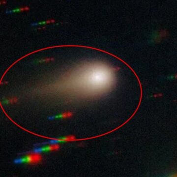 komplocular-uzgun-uzaydan-gelen-dev-cismin-ne-oldugu-aciklandi-vkhKJKG3.jpg Komplocular üzgün: Uzaydan gelen dev cismin ne olduğu açıklandı