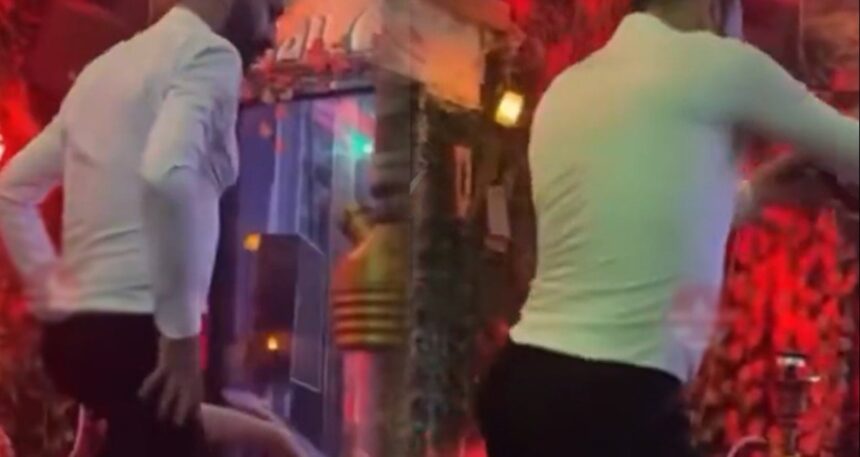 marmaristeki-goruntuler-istanbula-sicradi-j55uVaPi.jpg Marmaris’teki görüntüler İstanbul’a sıçradı!