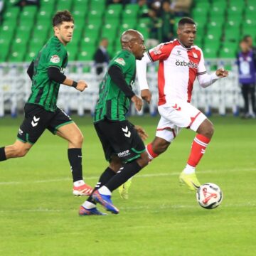 sakaryada-gol-sesi-cikmadi-U6kVcZGs.jpg Sakarya’da gol sesi çıkmadı