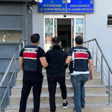 Samsun’da 8 yıl hapis cezası olan firari hükümlü yakalandı