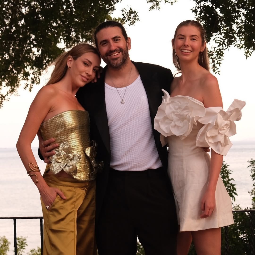 Sinem Kobal'ın kardeşi evleniyor