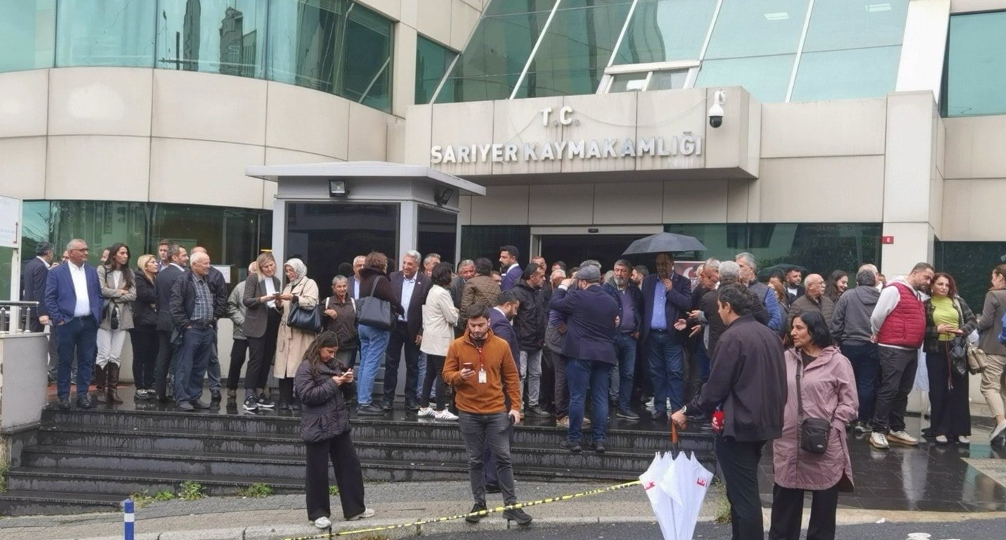 Son Dakika... Özgür Çelik mazbatasını aldı