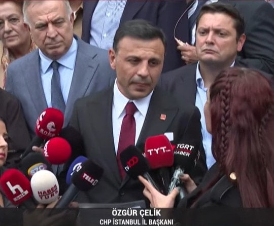Son Dakika... Özgür Çelik mazbatasını aldı