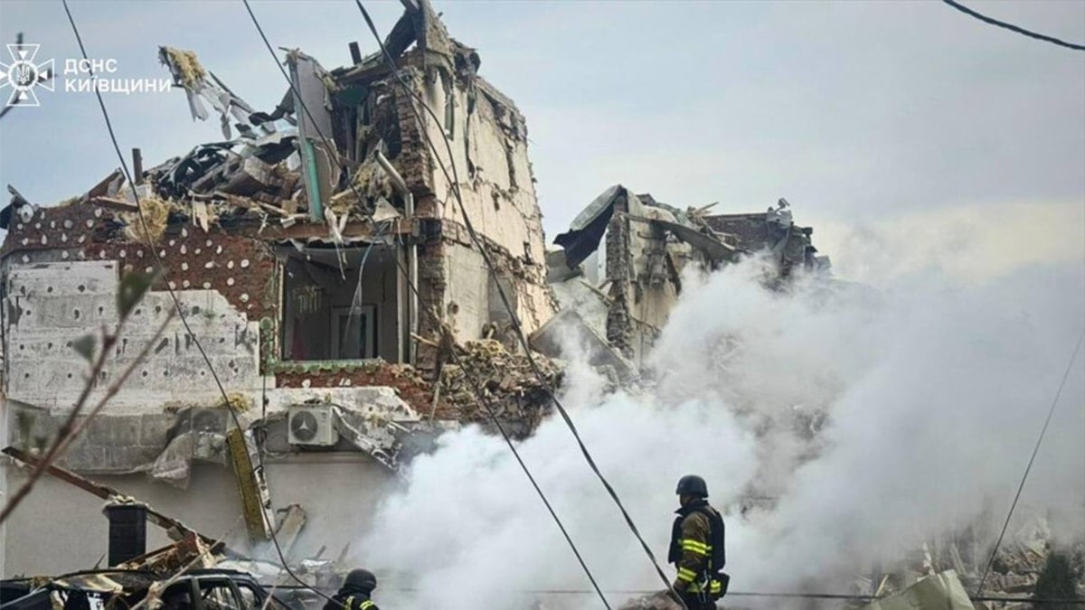 Son zamanların en ağır saldırısı: 500 İHA ve 40 füzeyle şehir yerle bir oldu