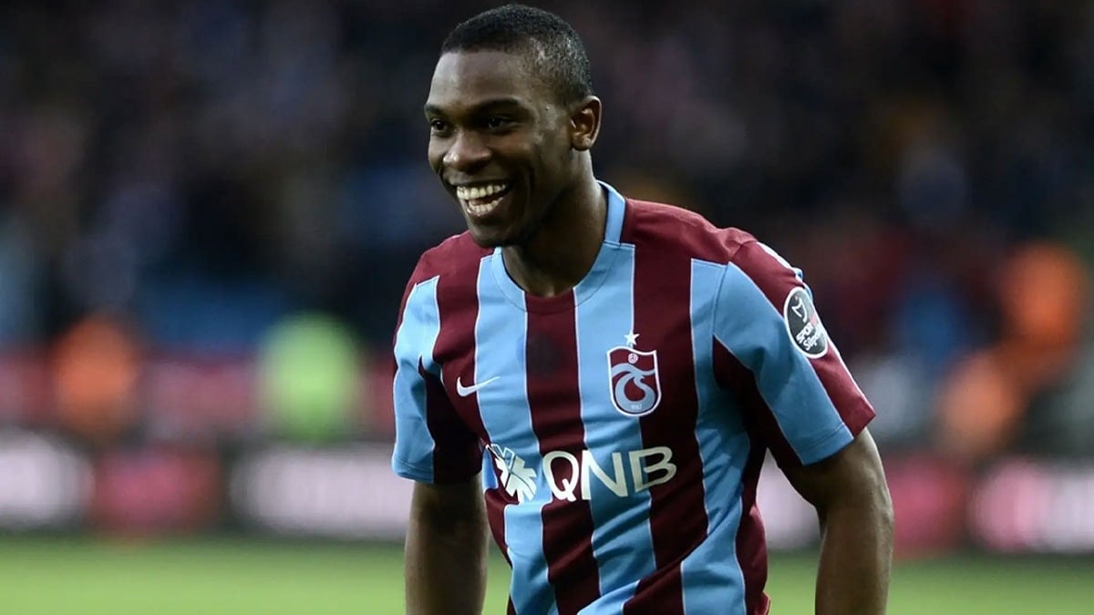 Süper Lig'in eski yıldızının eşi kuyumcu soydu