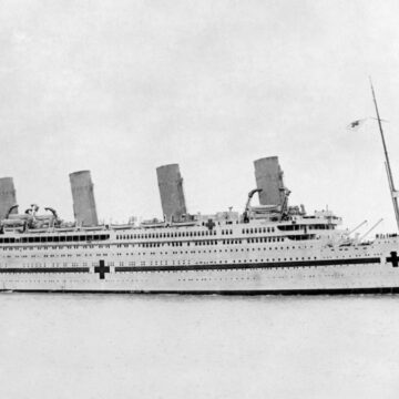 titanikin-kardesi-egede-batmisti-zorlu-operasyonla-degerli-esyalar-cikarildi-arzL2reZ.jpg Titanik’in kardeşi Ege’de batmıştı: Zorlu operasyonla değerli eşyalar çıkarıldı