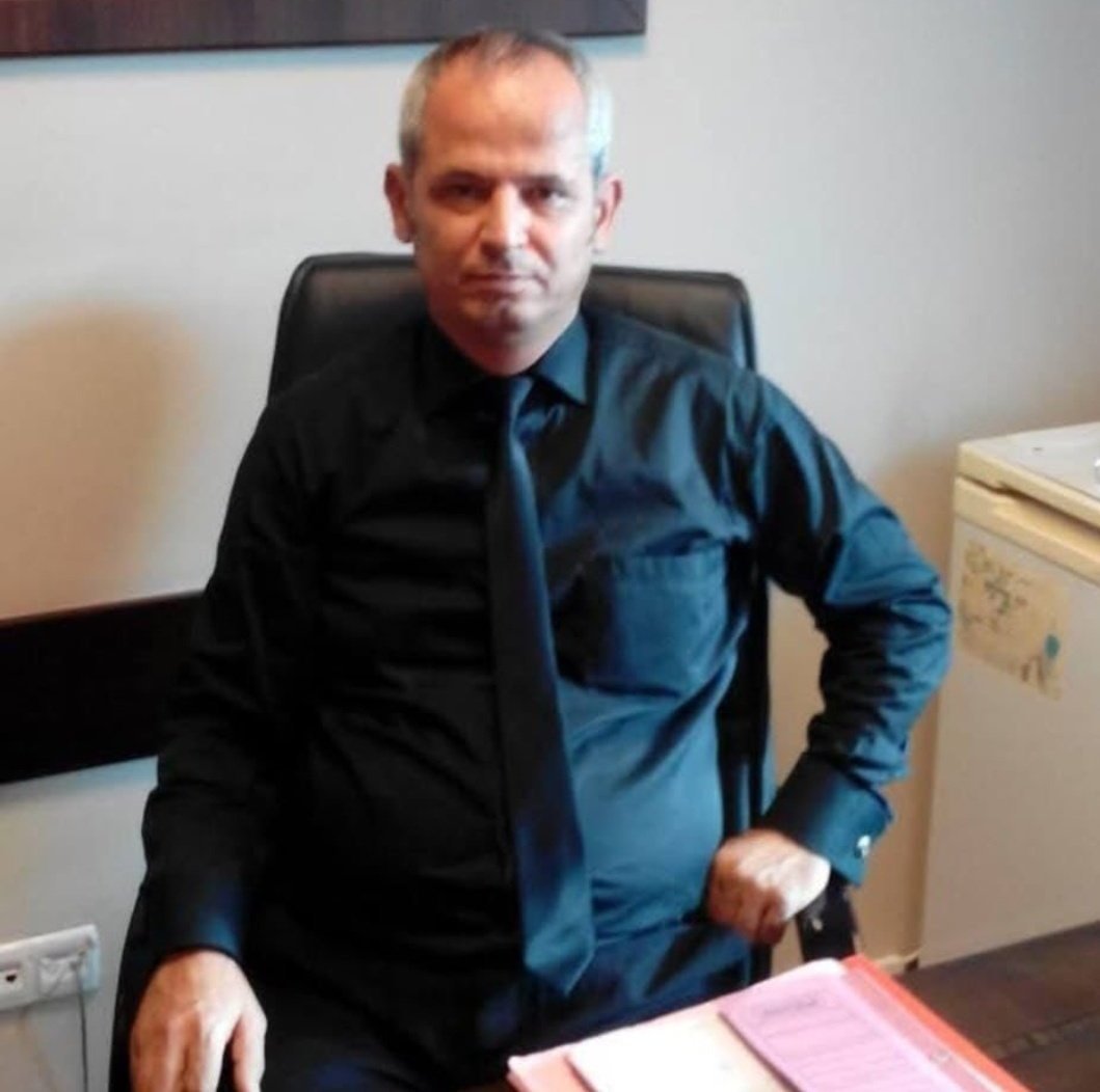 Türkiye'nin konuştuğu cinayette yanıt bekleyen soru: Restoranın sahibi öldürülen savcı mı? 1 Türkiye'nin konuştuğu cinayette yanıt bekleyen soru: Restoranın sahibi öldürülen savcı mı?