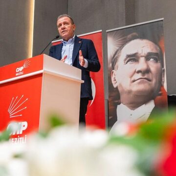 Vahap Seçer’den Adalet ve Yargı vurgusu: “Devletin Dini Adalettir”