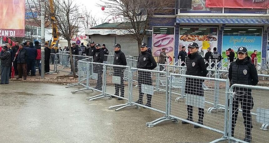 Valilik duyurdu: İstanbul’da üç günlük miting yasağı