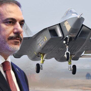 yerli-savas-ucagi-kaana-buyuk-darbe-uretim-durdu-nedenini-hakan-fidanacikladi-9QQhtj2L.jpg Yerli savaş uçağı KAAN’a büyük darbe! Üretim durdu, nedenini Hakan Fidan açıkladı