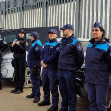 Yunanistan çelik çiti 5 kilometre daha uzatıyor