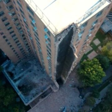 abdde-17-katli-binada-cokme-qHbOXzF1.jpg ABD’de 17 katlı binada çökme