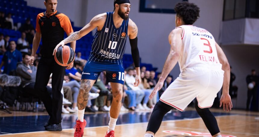 Anadolu Efes, Hapoel IBI’a mağlup oldu
