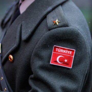 ataturke-saygi-duymuyorum-demisti-tskya-geri-dondu-JvW7uGbl.jpg ‘Atatürk’e saygı duymuyorum’ demişti, TSK’ya geri döndü!