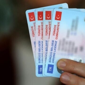 bakanlik-acikladi-bu-hiz-sinirini-gecen-suruculerin-ehliyeti-90-gunlugune-iptal-edilecek-78kTvU9b.jpg Bakanlık açıkladı: Bu hız sınırını geçen sürücülerin ehliyeti 90 günlüğüne iptal edilecek