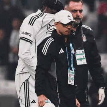 besiktasa-derbi-oncesi-buyuk-sok-eyvah-dedirten-sakatlik-UMKcOX5O.jpg Beşiktaş’a derbi öncesi büyük şok! ‘Eyvah’ dedirten sakatlık