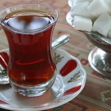 cay-fiyatlari-zamlandi-vatandas-ayaga-kalkti-asqNuVjD.jpg Çay fiyatları zamlandı: Vatandaş ayağa kalktı