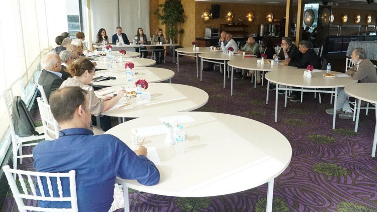 DEM Parti'den 'Akil İnsanlar' buluşması