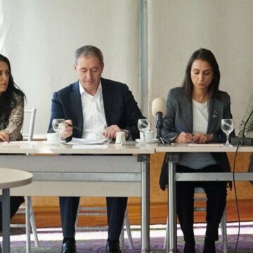 DEM Parti’den ‘Akil İnsanlar’ buluşması